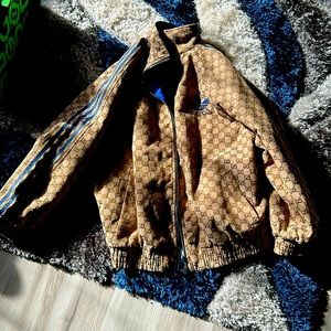 Gucci x Adidas coat reversible